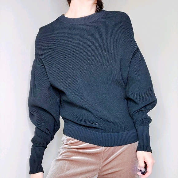 H&M Ribbed Drop Sleeves Black Sweater Size 4 - Picture 2 of 7